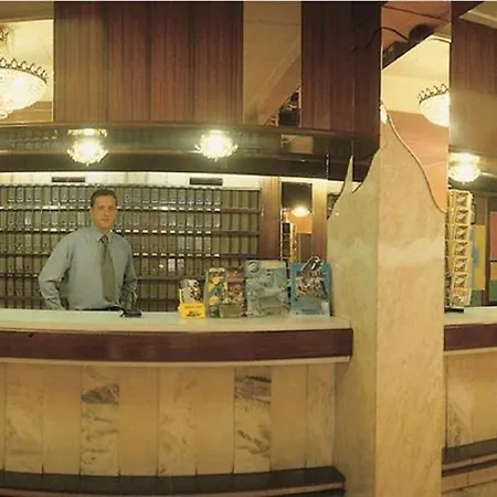 酒店 Continental 卡里拉