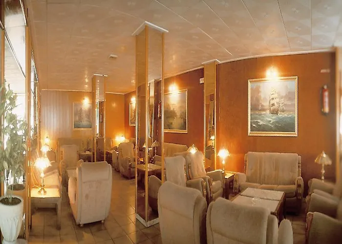 Continental 酒店 卡里拉